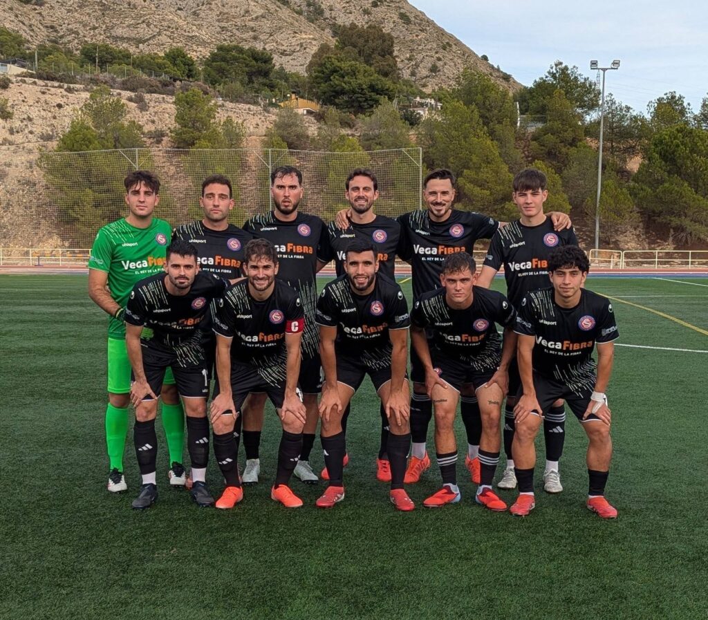 U.D. Petrelense - Guardamar Soccer C.D. - 01-11-25 5