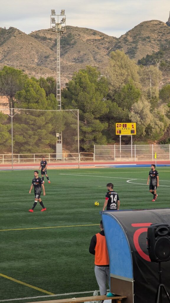 U.D. Petrelense - Guardamar Soccer C.D. - 01-11-25 7
